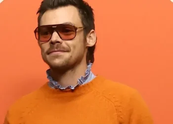 Harry Styles cancela show em São Paulo devido a problemas de saúde